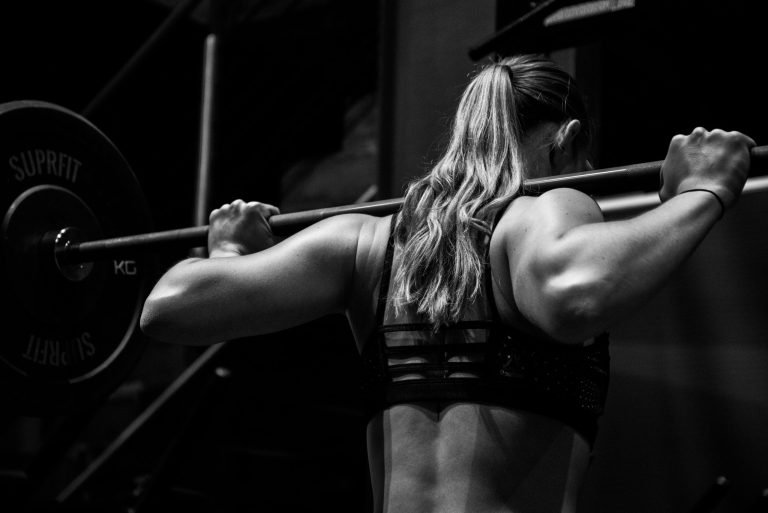 THE IMPORTANCE OF STRONG BACK WORKOUTS AND BENEFITS